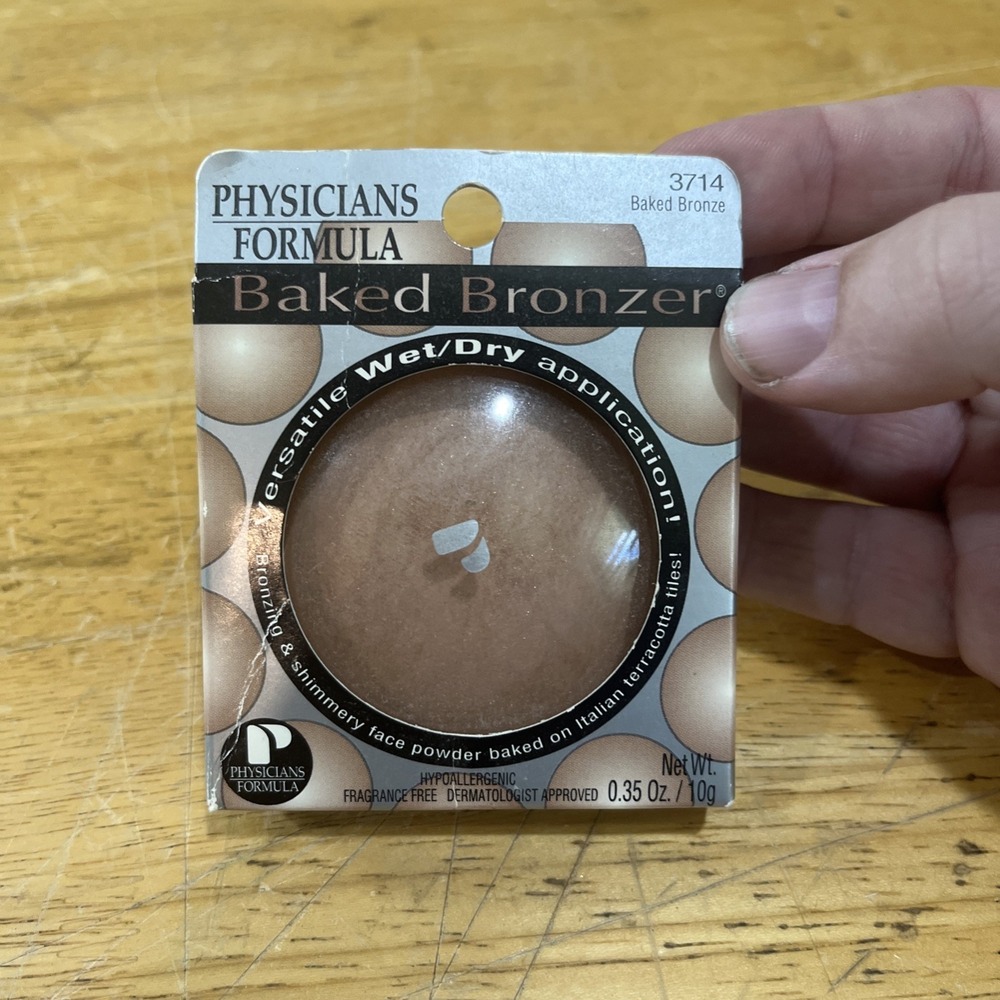 Physicians Formula Glow Boosting Wet/Dry Baked Bronzer Medium To Dark
